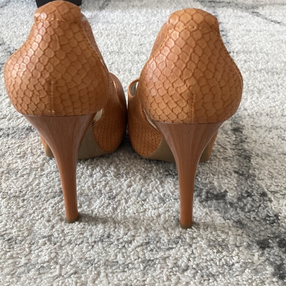 Guess heels - Picture 3 of 5